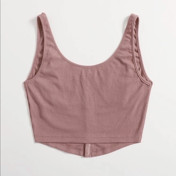 Hook and eye front closure mauve pink cropped tank top - Picture 2 of 3